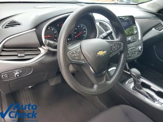 2024 Chevrolet Malibu 1LT photo 18