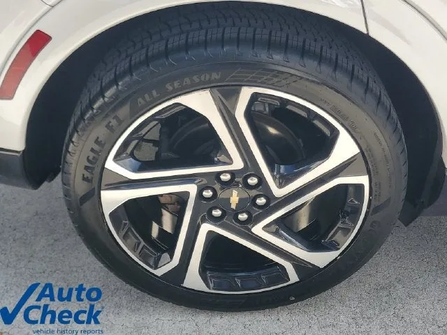2024 Chevrolet Equinox EV 3LT photo 8