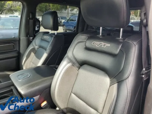 2022 RAM 1500 Laramie photo 18