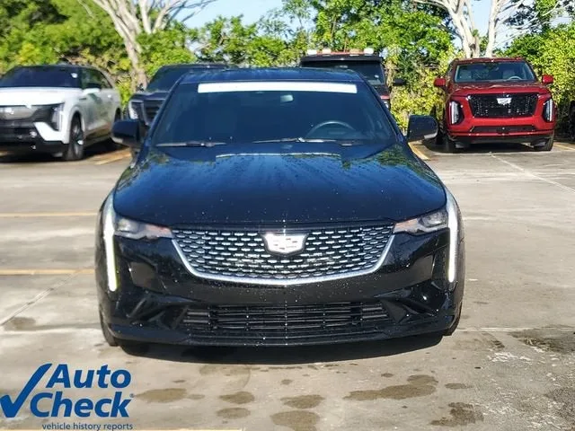 2024 Cadillac CT4 Luxury photo 6