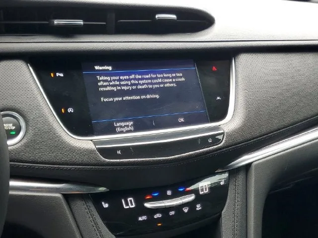 2024 Cadillac XT6 Luxury photo 27