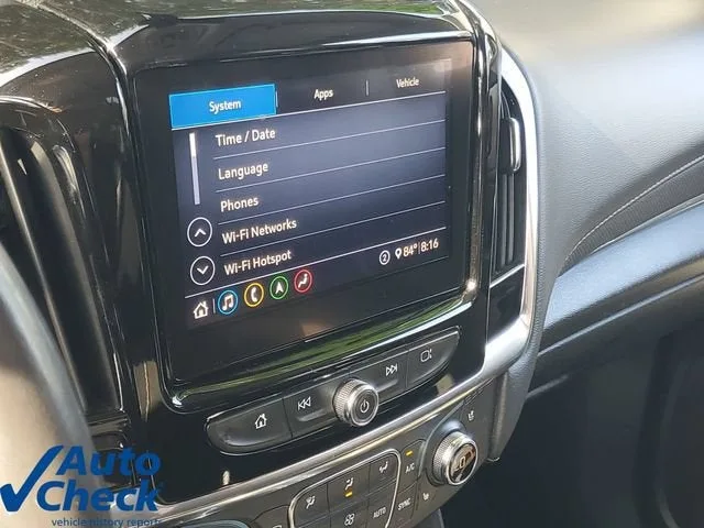2021 Chevrolet Traverse Premier photo 26