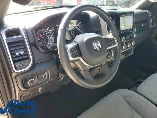 2023 RAM 1500 Big Horn Crew Cab 4x2 5'7" Box photo 18
