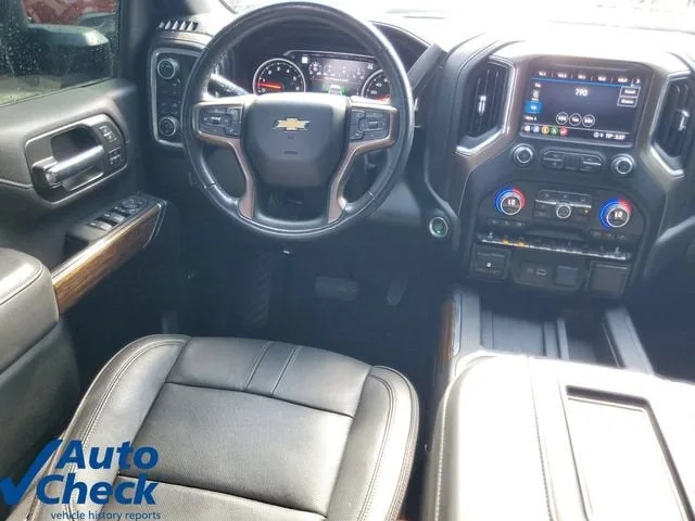 2022 Chevrolet Silverado 2500 HD High Country photo 17