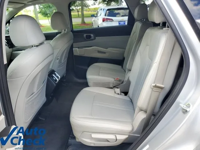 2022 Kia Sorento X-Line EX photo 12