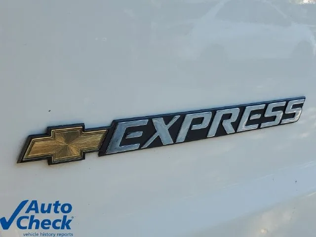 2025 Chevrolet Express Cargo WT photo 15