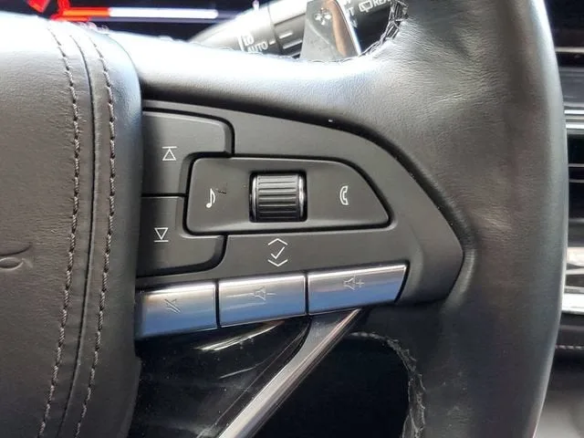 2024 Cadillac Escalade V-Series photo 26