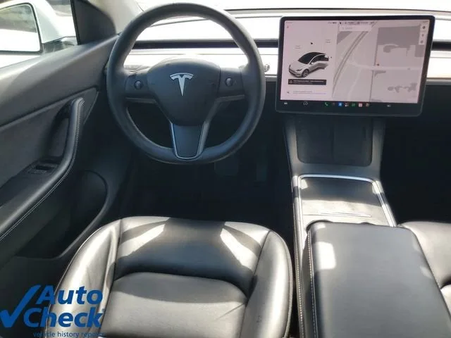 2021 Tesla Model Y Long Range photo 17