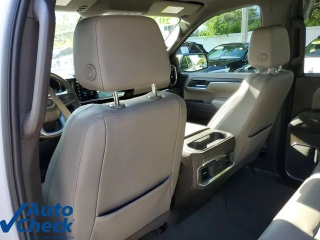 2023 GMC Sierra 1500 SLT photo 12