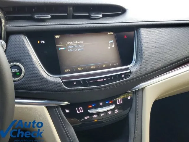 2017 Cadillac XT5 Luxury FWD photo 25