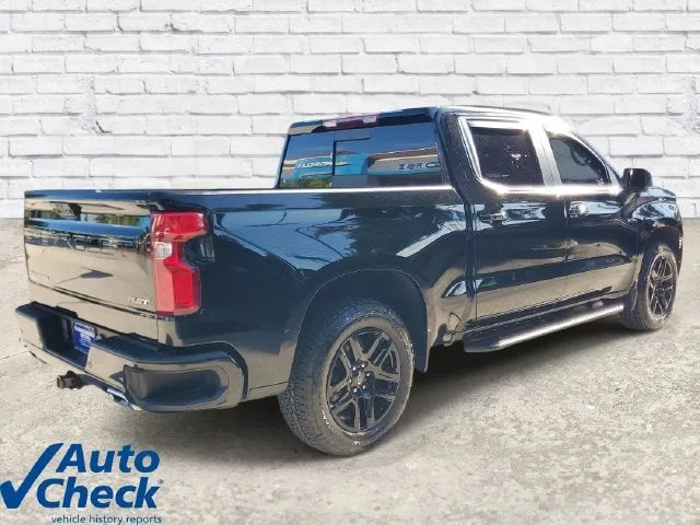 2024 Chevrolet Silverado 1500 RST photo 3