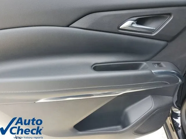 2025 Chevrolet Traverse LT photo 15