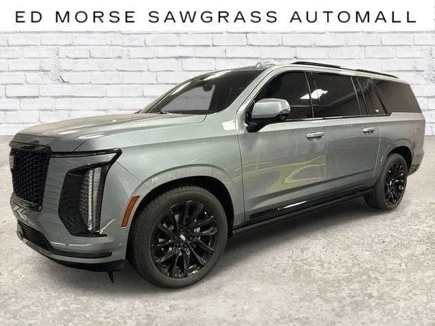 2025 Cadillac Escalade ESV