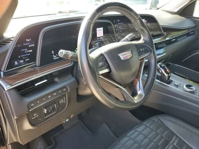 2023 Cadillac Escalade ESV 4WD Sport Platinum photo 18