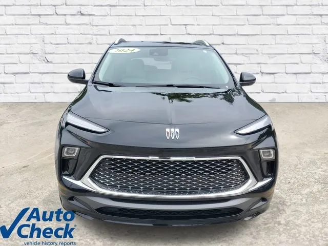 2024 Buick Encore GX Avenir photo 6