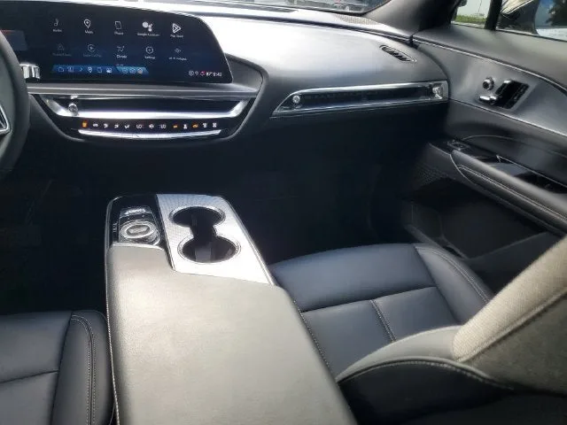 2024 Cadillac LYRIQ Tech photo 14