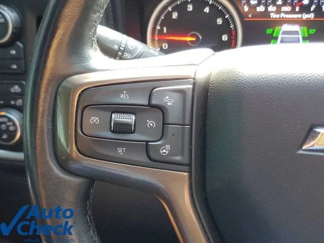 2022 Chevrolet Silverado 2500 HD High Country photo 24