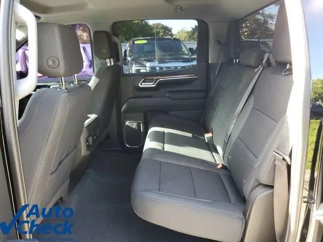 2023 Chevrolet Silverado 1500 LT Trail Boss photo 12