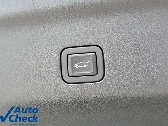 2023 Chevrolet Tahoe RST photo 11