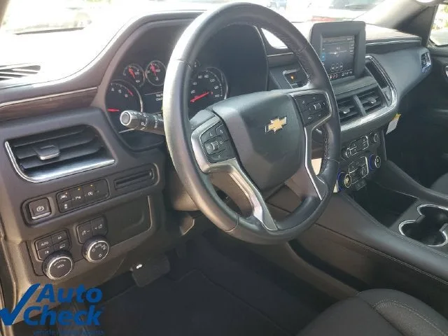2024 Chevrolet Suburban LS photo 18