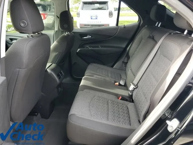 2022 Chevrolet Equinox LT photo 12