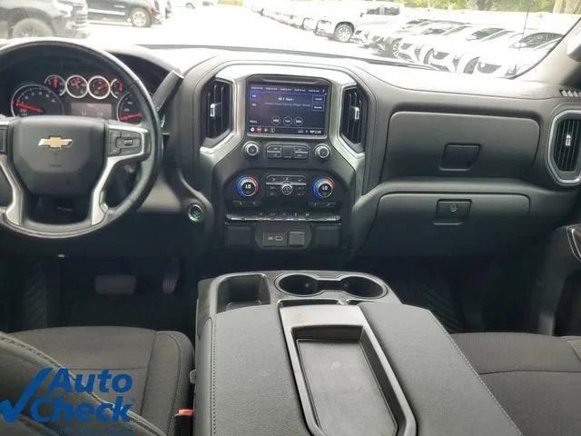 2020 Chevrolet Silverado 1500 LT photo 15