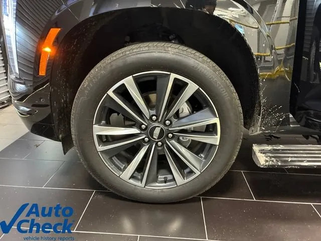 2025 Cadillac Escalade Sport photo 30