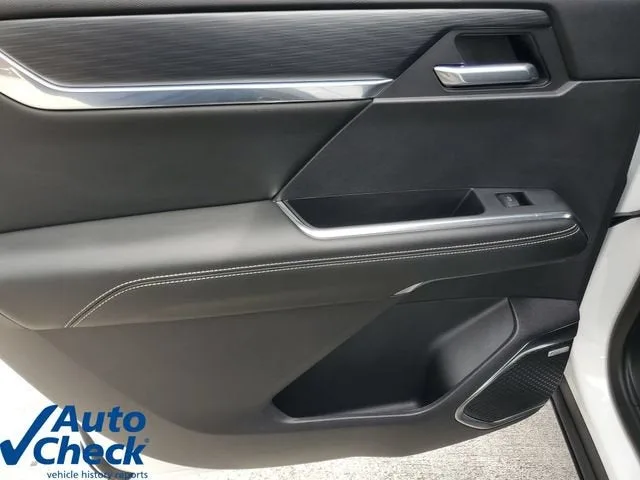 2025 GMC Acadia Elevation photo 15