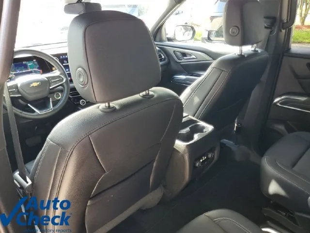 2026 Chevrolet Traverse LT photo 14