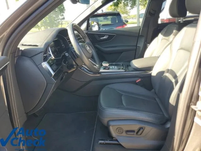 2025 Audi Q7 Premium Plus photo 17