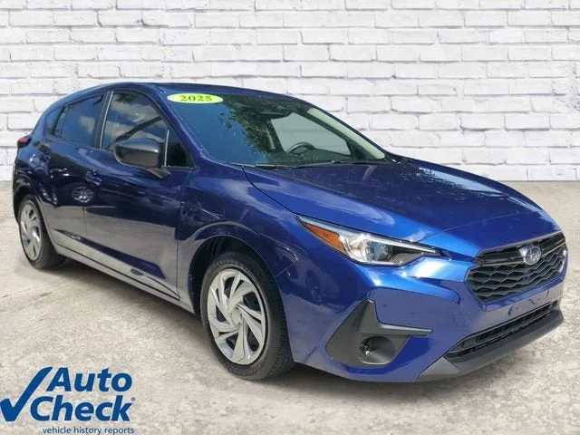2025 Subaru Impreza BASE photo 4