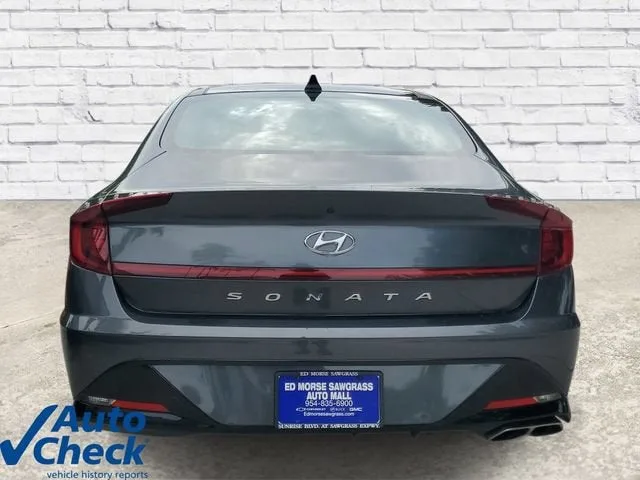 2023 Hyundai Sonata SEL photo 3