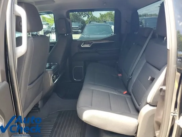 2023 GMC Sierra 1500 Elevation photo 12