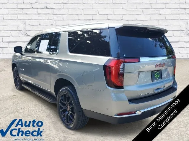 2025 GMC Yukon XL Elevation photo 2