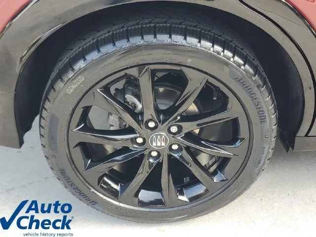2024 Buick Encore GX Sport Touring photo 8