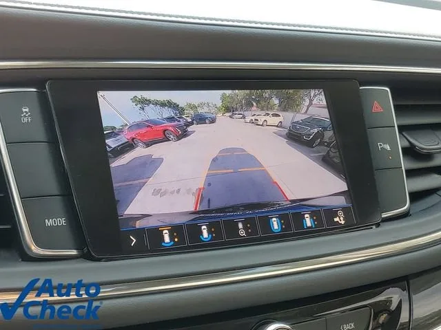 2021 Buick Enclave Essence photo 25