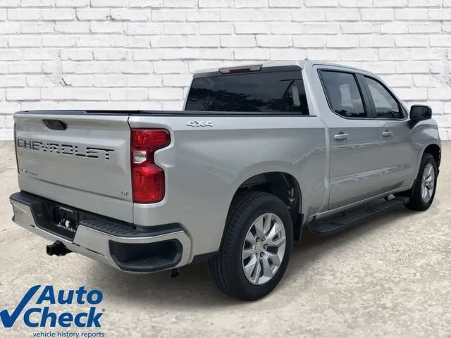 2020 Chevrolet Silverado 1500 LT photo 4