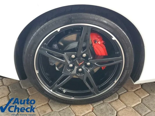 2021 Chevrolet Corvette Stingray 2LT photo 8