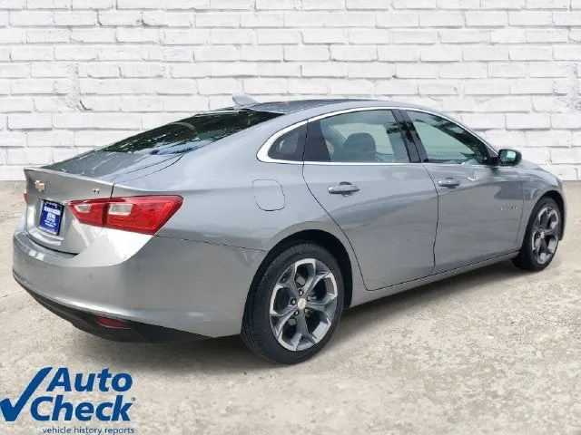 2024 Chevrolet Malibu 1LT photo 4