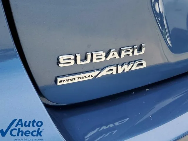 2024 Subaru Crosstrek Premium photo 10