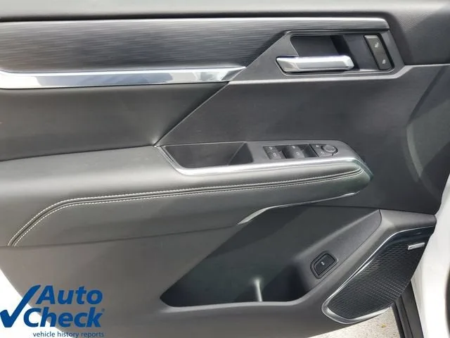 2025 GMC Acadia Elevation photo 21