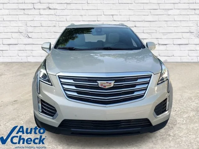 2017 Cadillac XT5 Luxury FWD photo 6