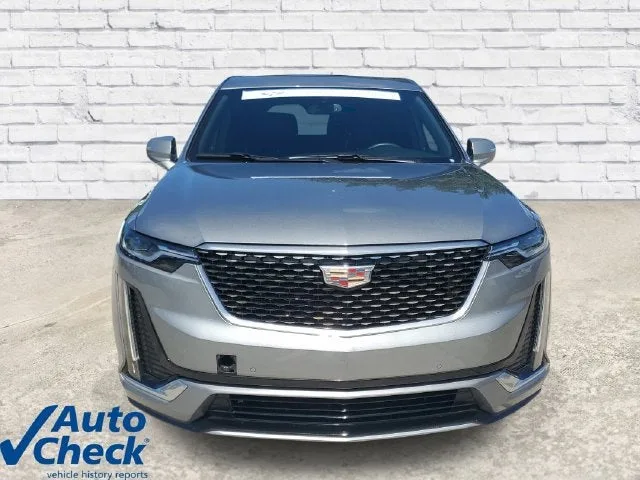 2024 Cadillac XT6 Luxury photo 6
