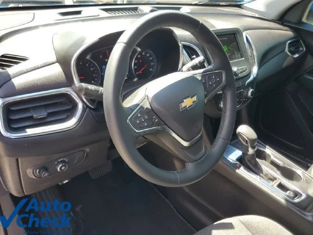 2024 Chevrolet Equinox LT photo 18
