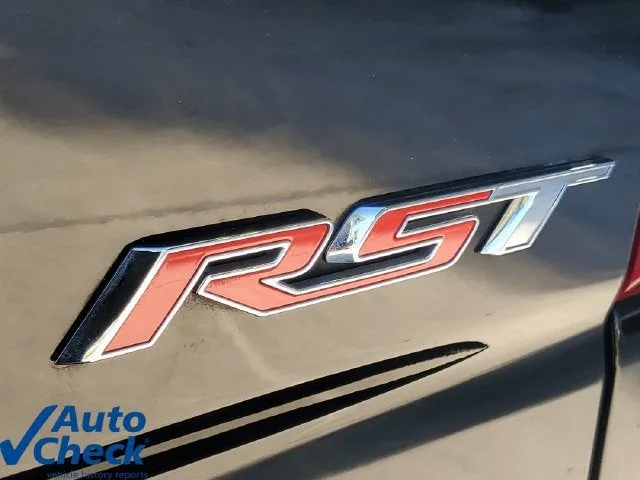 2024 Chevrolet Silverado 1500 RST photo 9