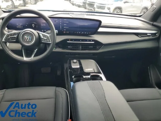 2025 Buick Enclave Preferred photo 14