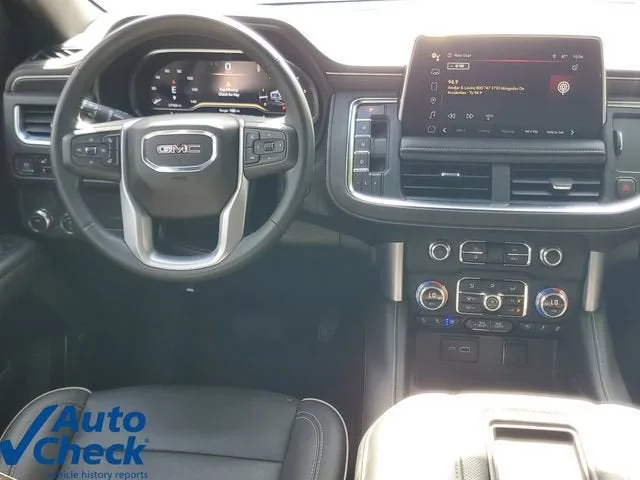 2023 GMC Yukon SLT photo 19