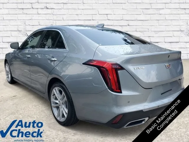 2023 Cadillac CT4 Luxury photo 2