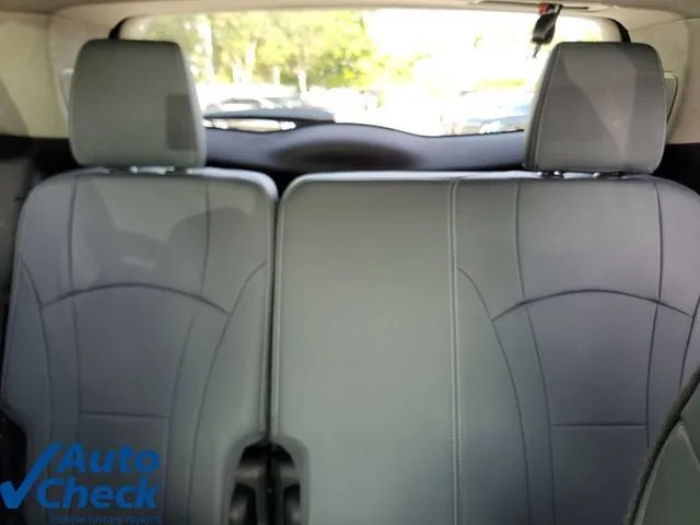 2021 Buick Enclave Essence photo 11
