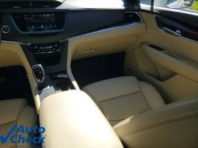 2018 Cadillac XT5 Premium Luxury FWD photo 14